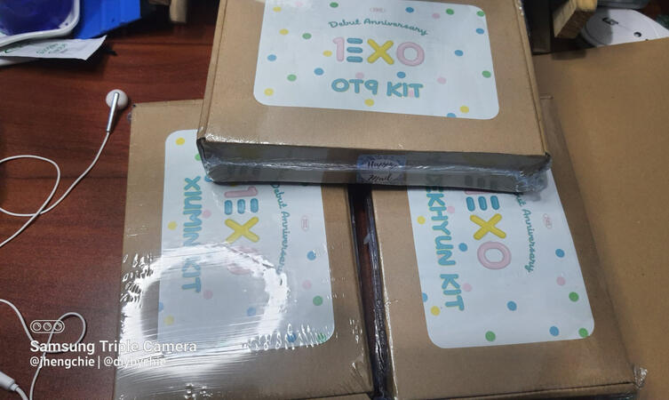 Kwangya Kits - EXO