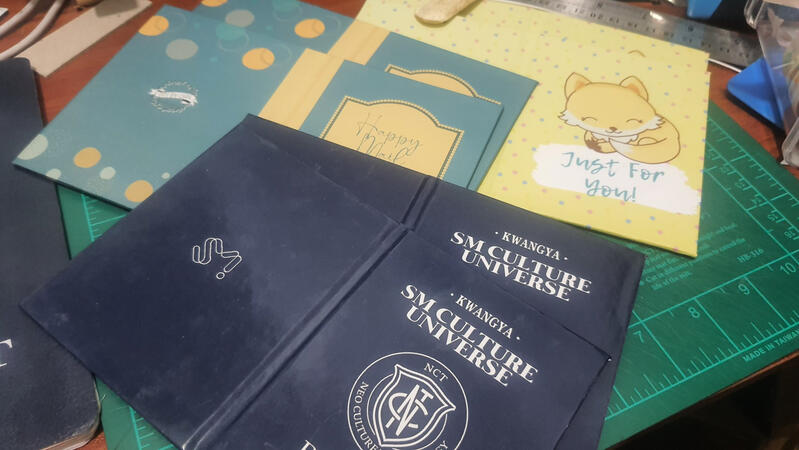 decorated chipboard for trades